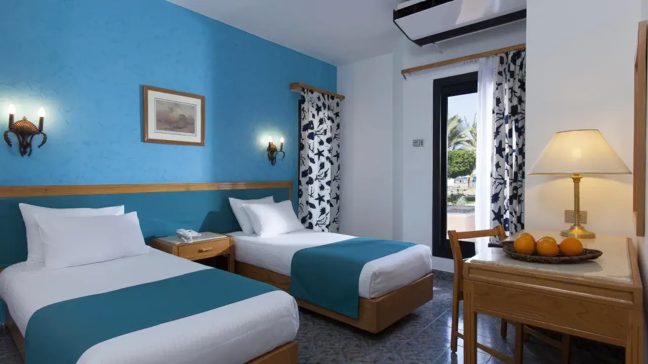 الفندق فاروه أزور ريزورت - الغردقة